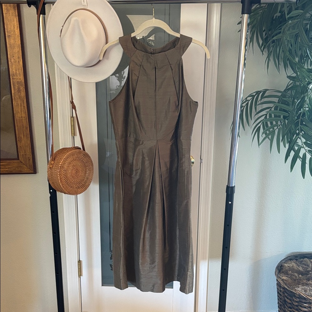 Raw Silk Elegant Sleeveless Brown Dress